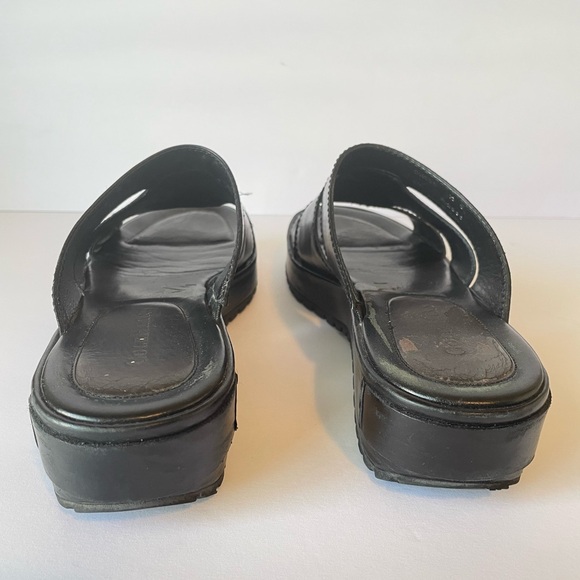 Black Leather Cole Haan Sandals. Size 10 - Picture 3 of 8